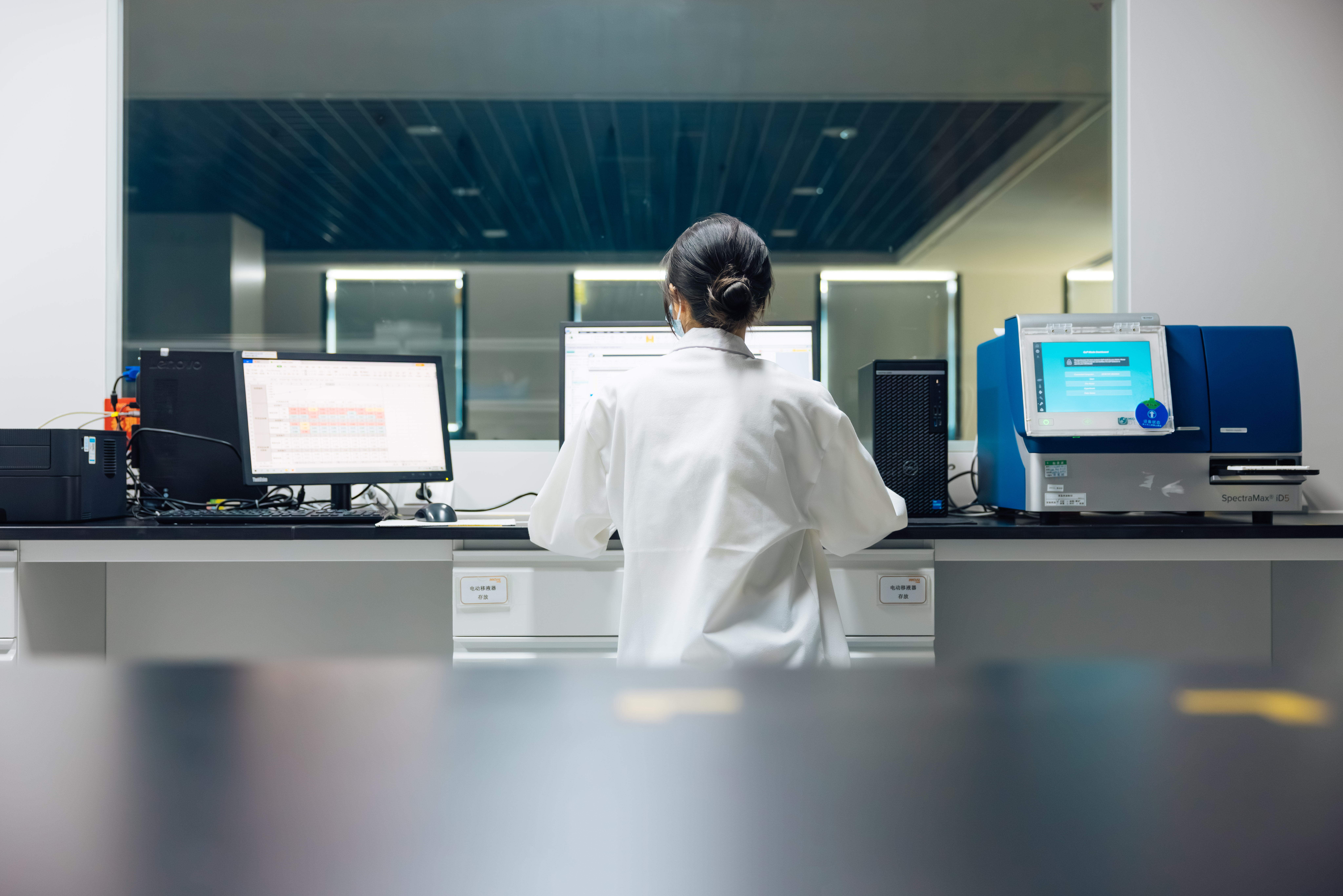 十八年磨一劍：國(guó)產(chǎn)九價(jià)HPV疫苗，守護(hù)中國(guó)女性健康