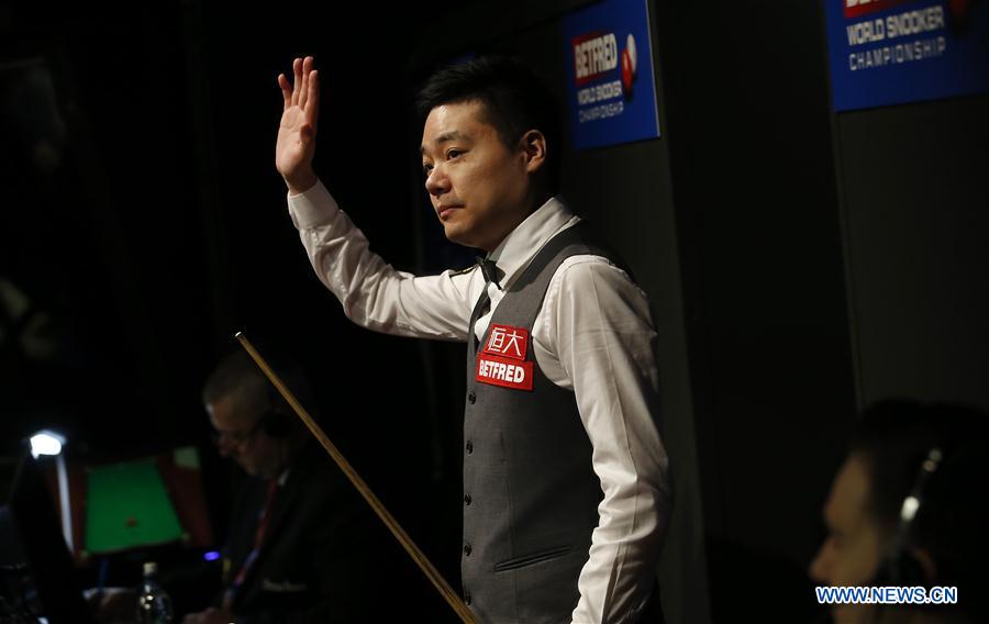 (SP)BRITAIN-SHEFFIELD-SNOOKER-WORLD CHAMPIONSHIP-DAY 4