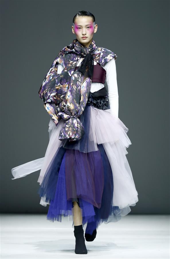 CHINA-BEIJING-GRADUATE FASHION WEEK (CN)