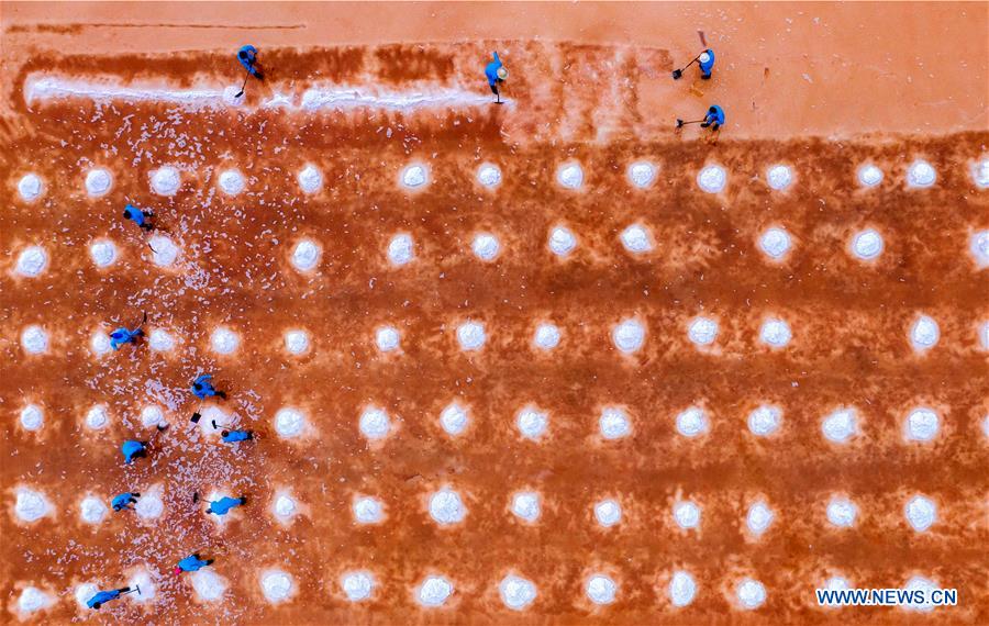 CHINA-SHANXI-YUNCHENG-SALT-HARVEST (CN)