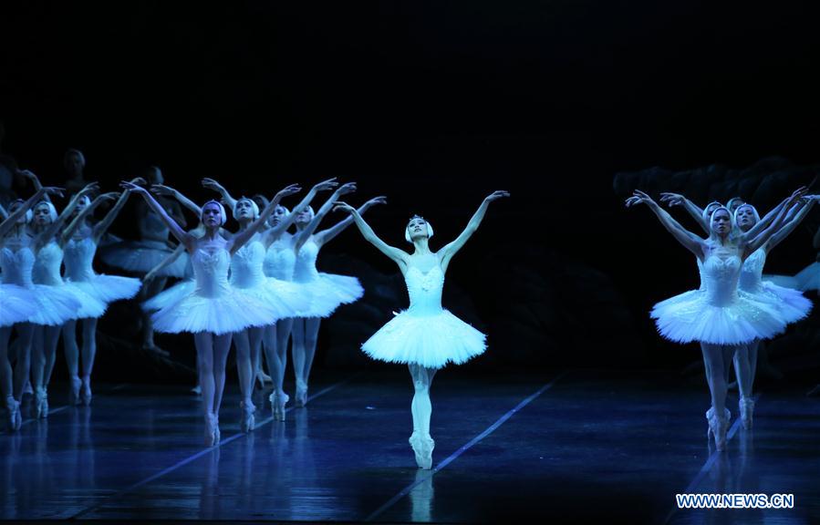 U.S.-NEW YORK-BALLET-SWAN LAKE