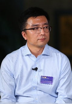 專(zhuān)訪：于紅建