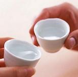 白酒勾兌風(fēng)波謎題待解：誤讀還是造假？