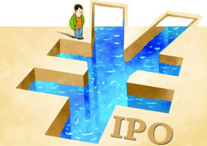 新股發(fā)行以發(fā)行人信息披露為中心，中介機構(gòu)對發(fā)行人信息披露的真實性、準確性、完整性進行把關(guān)，將證券發(fā)行人的持續(xù)盈利能力和投資價值，交由投資者和市場自主判斷，而監(jiān)管部門和發(fā)審委只對發(fā)行申請文件和信息披露內(nèi)容的合法合規(guī)性進行審核，開啟了向注冊制的過渡。 　　武漢科技大學證券研究所所長董登新：證監(jiān)會、發(fā)審委的職責有所轉(zhuǎn)變，部分行政干預(yù)有退出跡象，而將價值判斷交由投資者和市場，而這正是注冊制的基本精神和核心內(nèi)容之一。