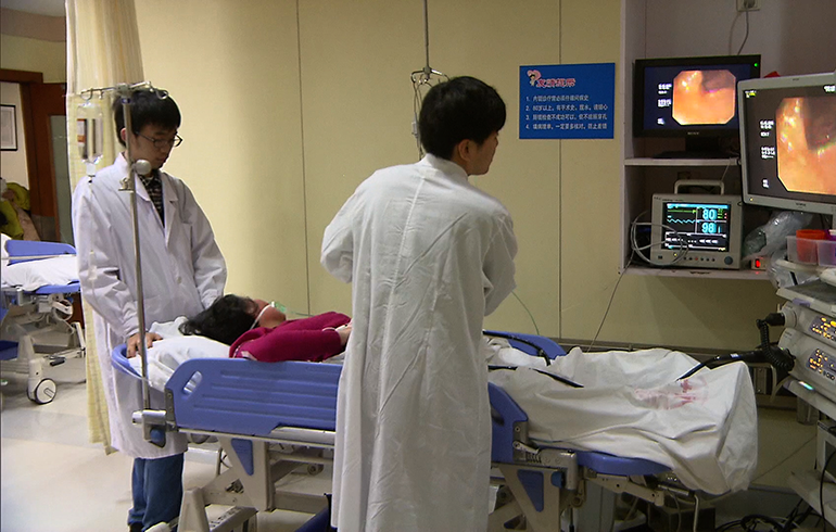 致敬偉大改革｜對話40年，講述身邊的健康故事（第九集）&mdash;&mdash;提高質(zhì)量、創(chuàng)新技術(shù)，讓患者更安心