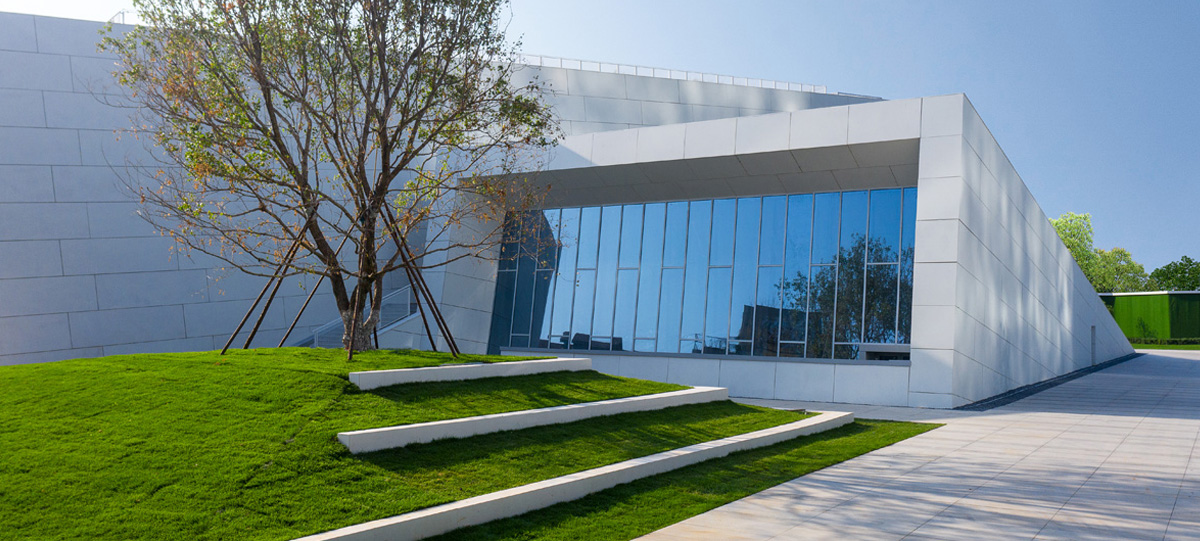 CBD將老的建筑利用，新的建筑營造并存，增加城市活力