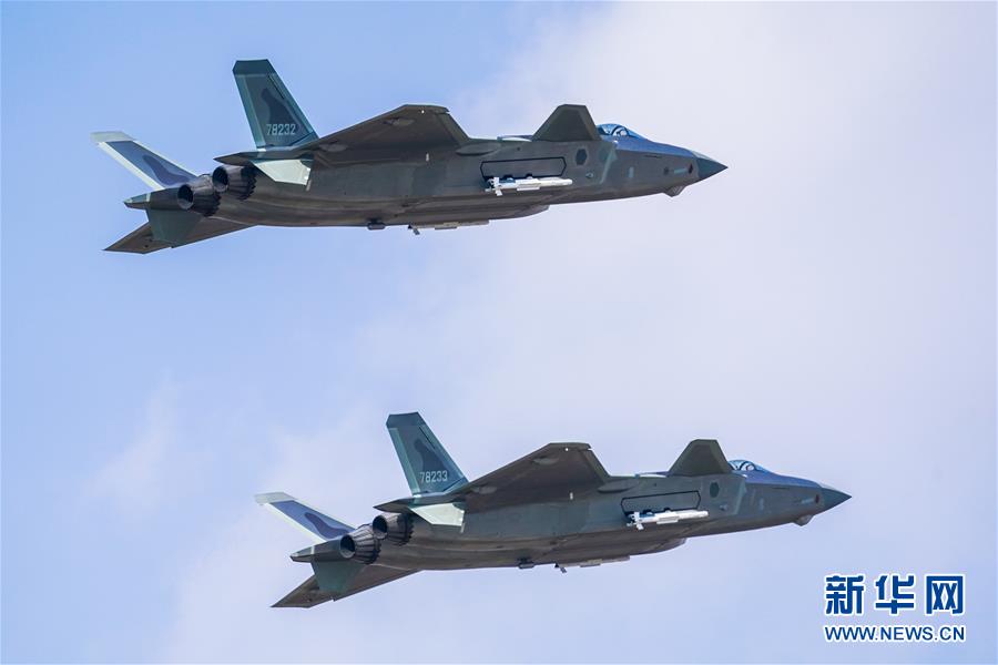 （圖文互動(dòng)）（3）空軍航空開放活動(dòng)&ldquo;第一現(xiàn)場&rdquo;透射強(qiáng)國興軍新航跡