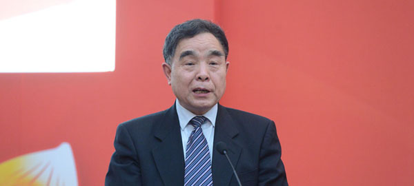 全國人大教科文衛(wèi)委員會主任委員、清華大學新聞出版學院院長柳斌杰致辭