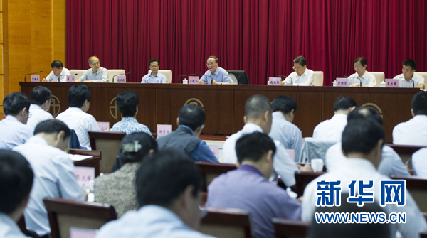 7月16日，中共中央政治局常委、中央紀委書記、中央巡視工作領(lǐng)導小組組長王岐山在北京出席2014年中央第二輪巡視工作動員部署會并講話。新華社記者黃敬文 攝 