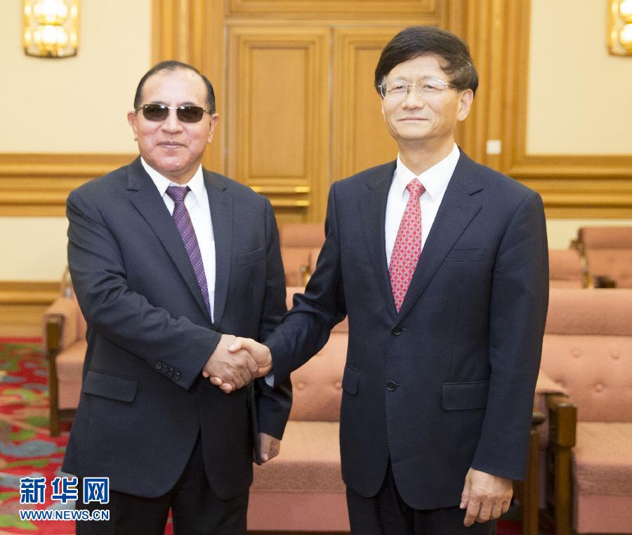 9月5日，中共中央政治局委員、中央政法委書記孟建柱在北京會見秘魯最高法院院長維克托&middot;盧卡斯&middot;蒂科納。 新華社記者 黃敬文 攝 