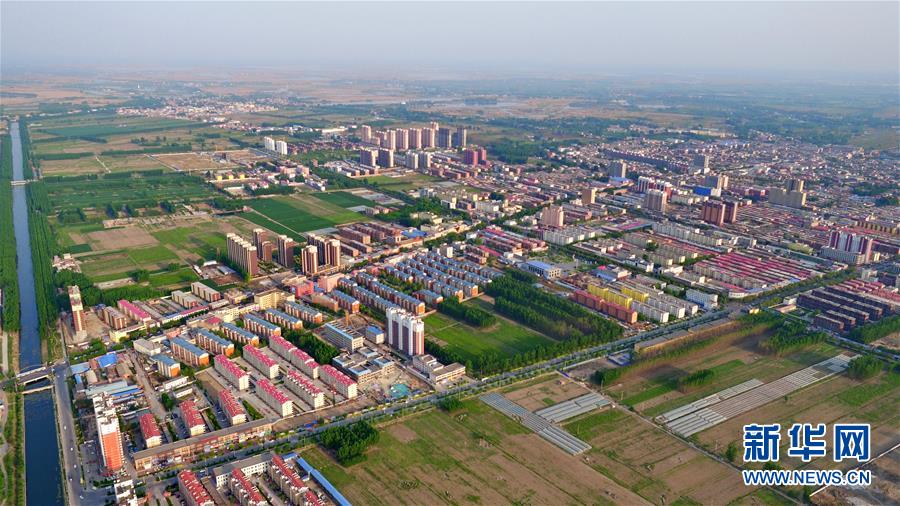 （新華全媒頭條&middot;圖文互動）（2）開啟新征程　譜寫新史詩&mdash;&mdash;以習近平同志為核心的黨中央引領(lǐng)中國特色社會主義進入新時代