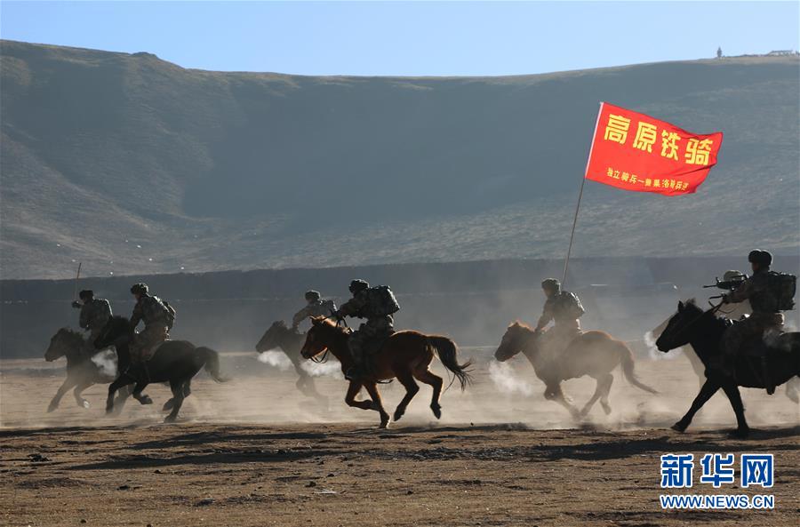 （新華全媒頭條&middot;圖文互動）（14）備戰(zhàn)踏上新起點(diǎn)，練兵展現(xiàn)新氣象&mdash;&mdash;2018中國軍隊(duì)新年開訓(xùn)全景大掃描