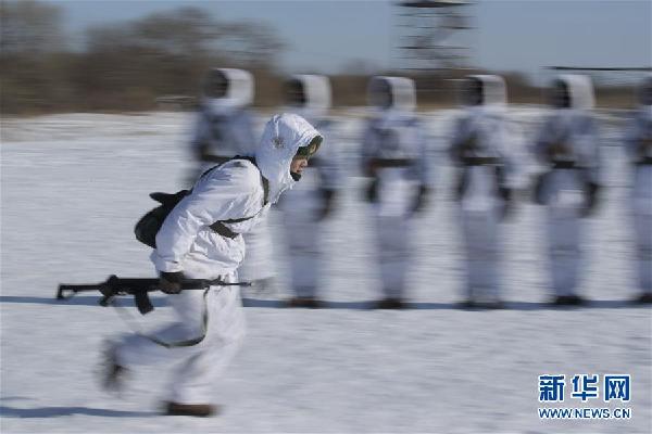（新春走基層&middot;圖文互動）（3）東極哨所：不負(fù)青春，無愧朝陽