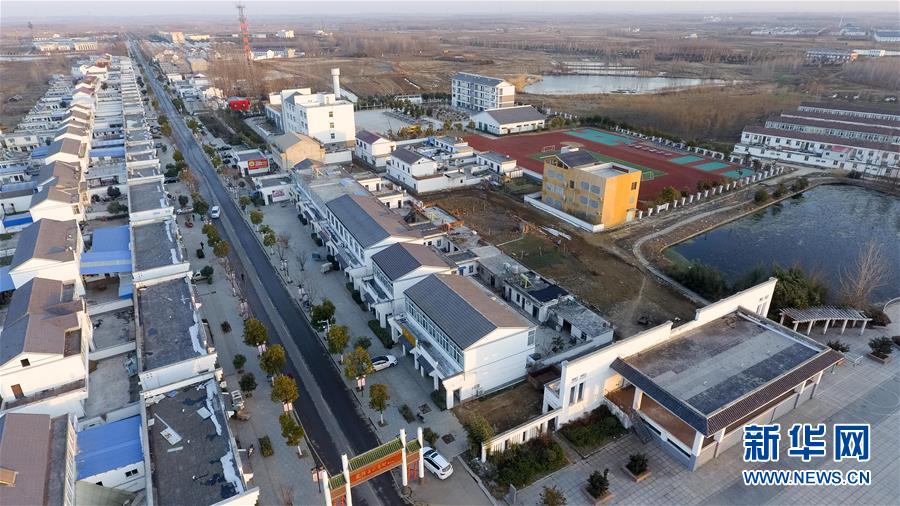 （新華全媒頭條&middot;紀(jì)念改革開放40年特稿&middot;圖文互動）（1）向著新航程揚(yáng)帆奮進(jìn)！&mdash;&mdash;從小崗精神看中國改革開放40年