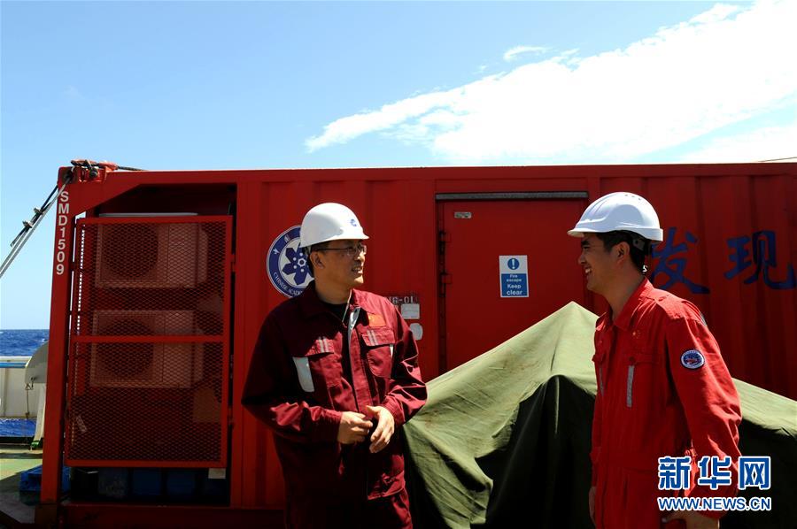 （圖文互動(dòng)）（1）專(zhuān)訪：海山如此多嬌，然而我們研究太少！&mdash;&mdash;訪&ldquo;科學(xué)&rdquo;號(hào)麥哲倫海山科考航次首席科學(xué)家徐奎棟