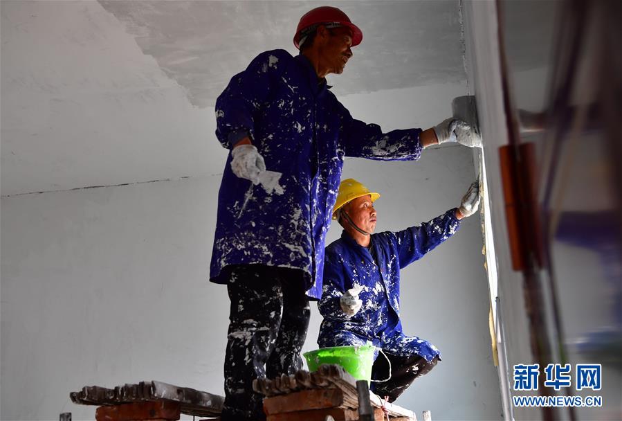 (走基層 聽民聲)(5)貧困戶王萬才的“詩(shī)意”脫貧路