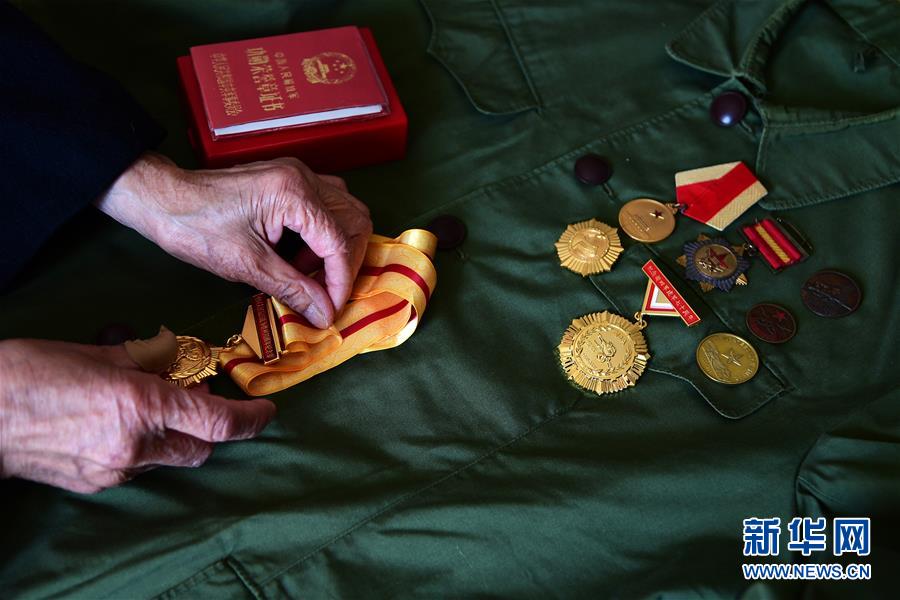 (圖文互動(dòng))(2)永不生銹的忠誠(chéng)本色——追記不忘初心以身許黨的北京衛(wèi)戍區(qū)某干休所離休干部周智夫