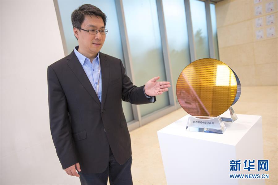 (新華全媒頭條·圖文互動(dòng))(8)情系人民 心牽創(chuàng)新——習(xí)近平總書(shū)記考察湖北回訪記