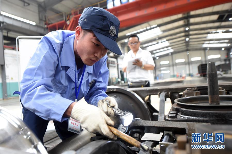 （社會(huì)）（1）&ldquo;火車(chē)醫(yī)生&rdquo;技能比拼