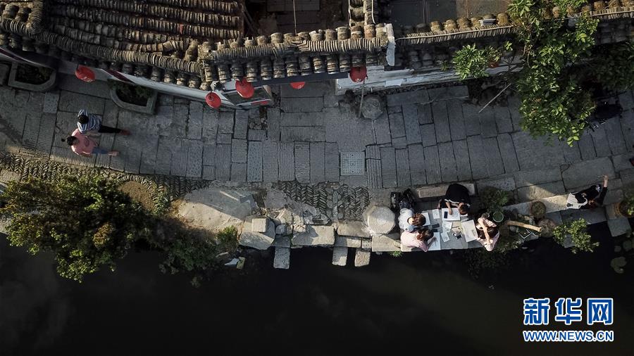 （新華全媒頭條&middot;搶救古民居&middot;圖文互動）（3）當(dāng)古民居遇上城鎮(zhèn)化，如何留住鄉(xiāng)愁？