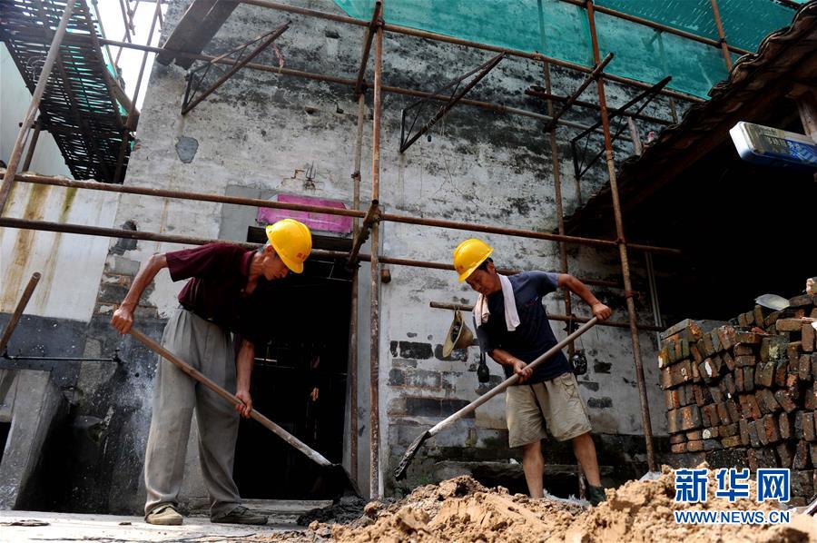 （新華全媒頭條&middot;搶救古民居&middot;圖文互動）（6）當(dāng)古民居遇上城鎮(zhèn)化，如何留住鄉(xiāng)愁？