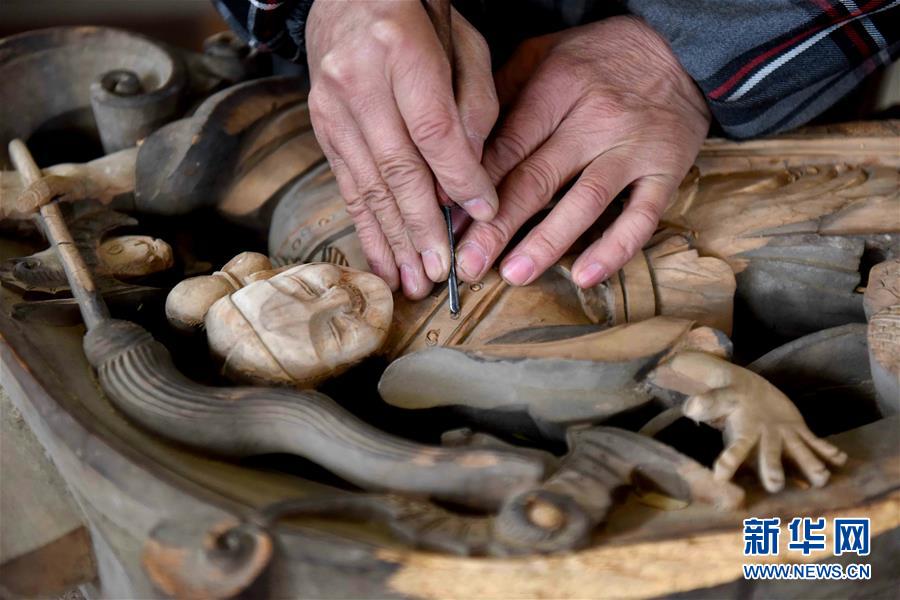 （新華全媒頭條&middot;搶救古民居&middot;圖文互動）（8）當(dāng)古民居遇上城鎮(zhèn)化，如何留住鄉(xiāng)愁？