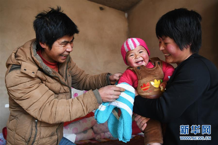 (新華全媒頭條·圖文互動)(2)打好脫貧攻堅“硬仗中的硬仗”——寫在深度貧困地區(qū)脫貧攻堅座談會召開一周年之際