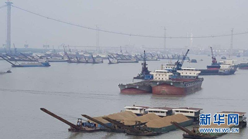 （大江奔流&mdash;&mdash;來自長江經(jīng)濟帶的報道&middot;圖文互動）（6）登岳陽樓，又見&ldquo;浩浩湯湯&rdquo;