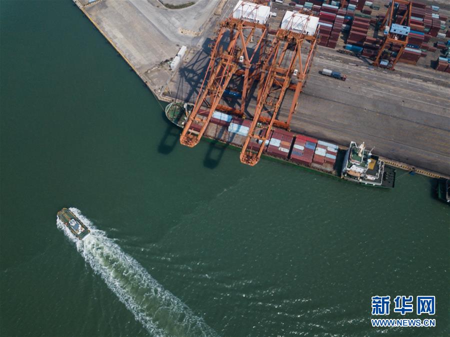 (新華全媒頭條·圖文互動(dòng))(輝煌60年·壯美新廣西)(1)大開放引領(lǐng)歷史性跨越——從壯鄉(xiāng)巨變看中國發(fā)展的力量