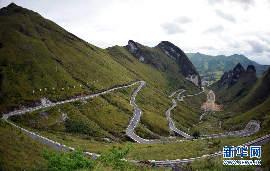 （輝煌60年&middot;壯美新廣西&middot;圖文互動）（5）從禿山到青山的蝶變&mdash;&mdash;廣西石漠化治理10年再現(xiàn)發(fā)展生機
