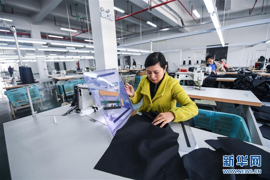 (慶祝改革開放40周年基層行·鄉(xiāng)鎮(zhèn)篇·圖文互動)(3)烏鎮(zhèn)40年:根里的靜與脈中的動