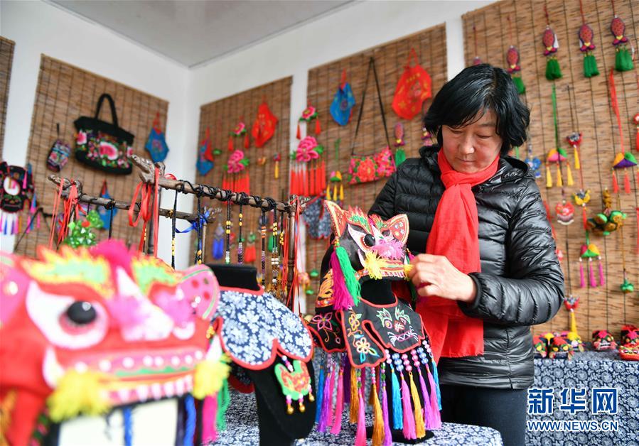 (慶祝改革開放40周年基層行·村莊篇·圖文互動)(5)九間棚:風(fēng)景這邊獨好