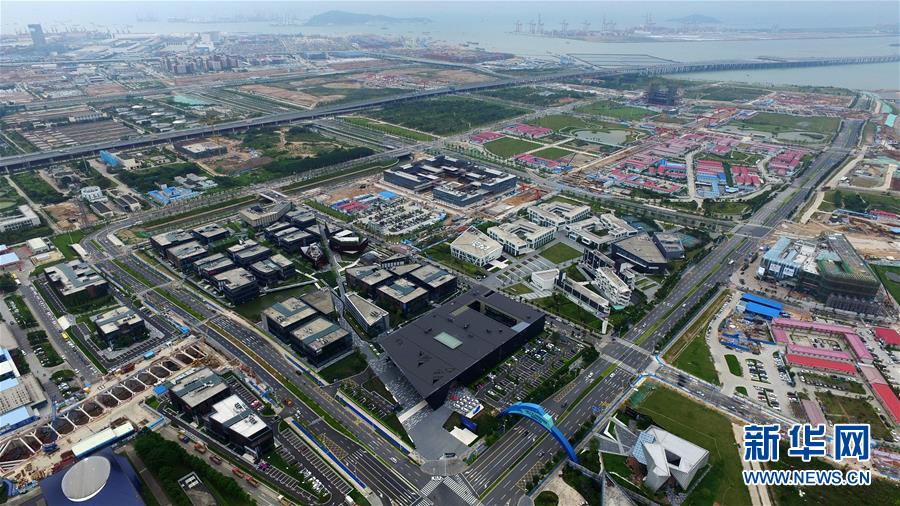 （新華全媒頭條&middot;圖文互動）（2）關(guān)鍵抉擇，必由之路&mdash;&mdash;獻給中國改革開放40周年