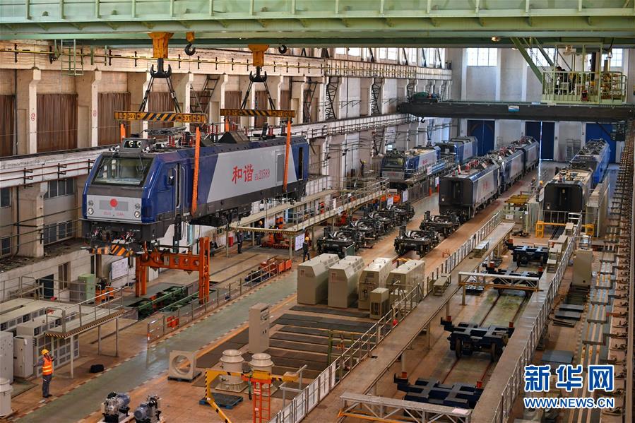 (新華全媒頭條·圖文互動)(5)“重載大秦”三十年