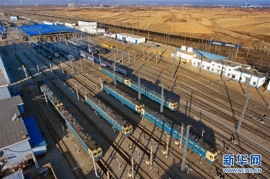 (新華全媒頭條·圖文互動)(13)“重載大秦”三十年