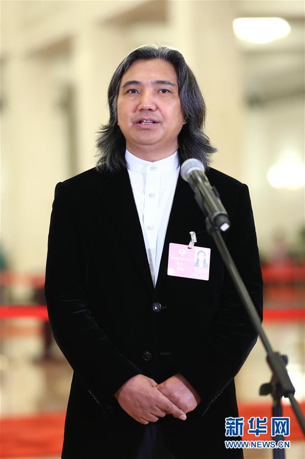 （兩會&middot;XHDW）（2）全國政協(xié)委員接受采訪