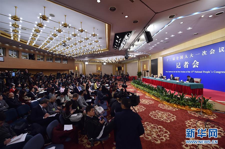 （兩會&middot;XHDW）（4）國務院國資委主任肖亞慶等就&ldquo;國有企業(yè)改革發(fā)展&rdquo;答記者問