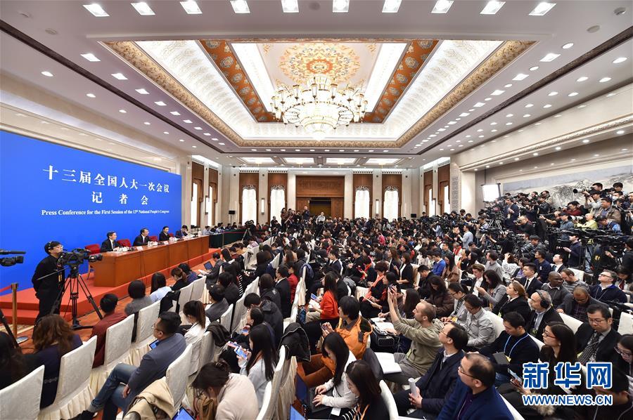 （兩會&middot;XHDW）（3）沈春耀等回答中外記者提問