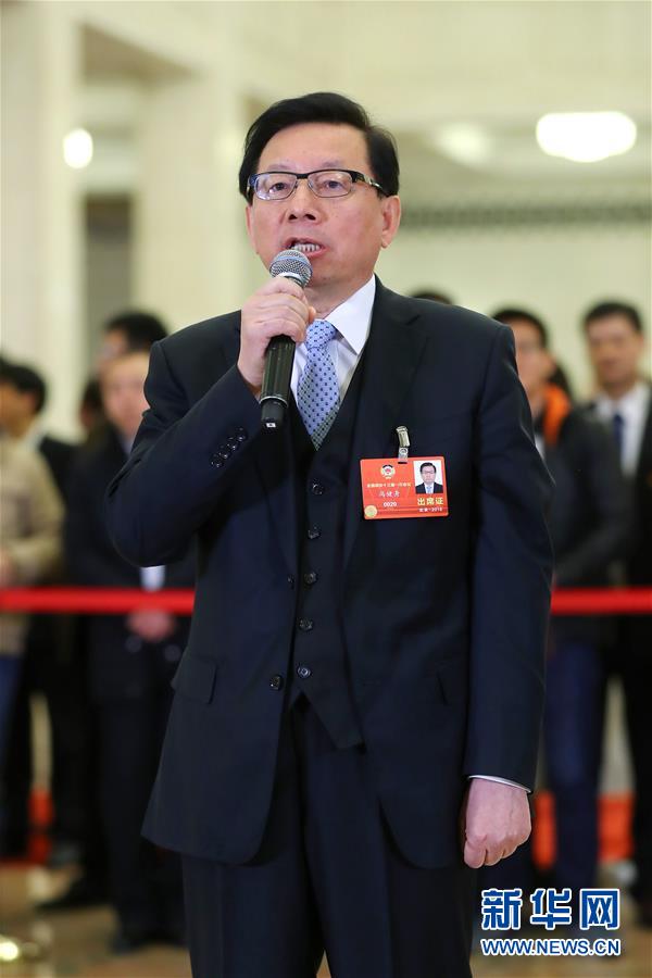 （兩會(huì)&middot;XHDW）（12）全國政協(xié)委員接受采訪