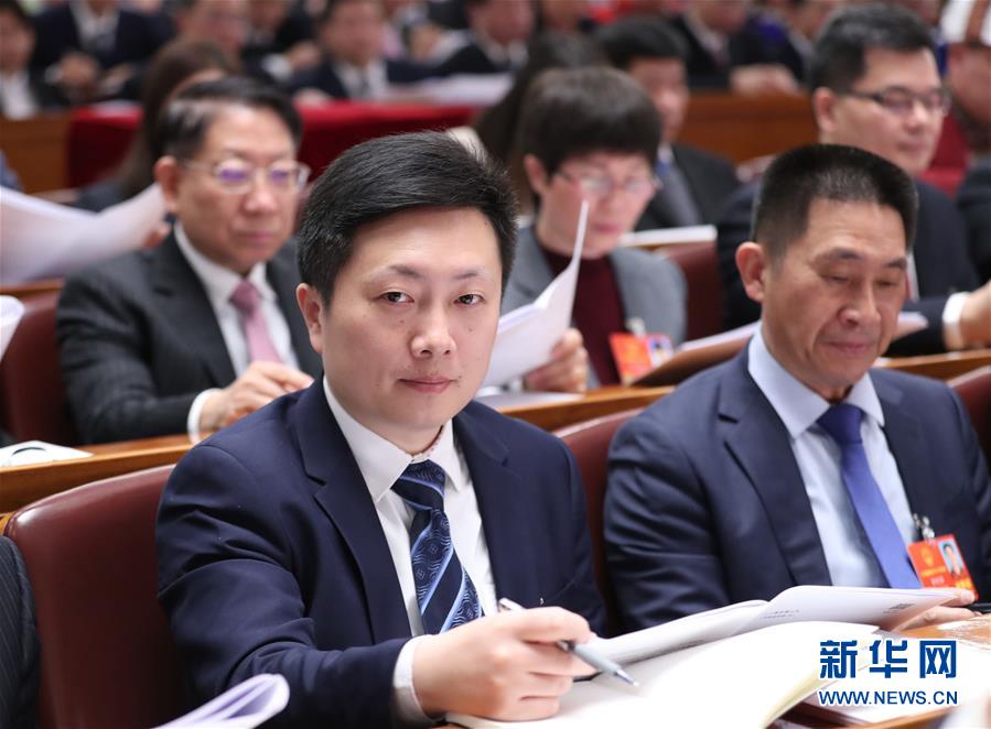 (兩會·基層代表履職故事)(3)全國人大代表楊飛飛:讓農民工有更好的職業(yè)上升通道