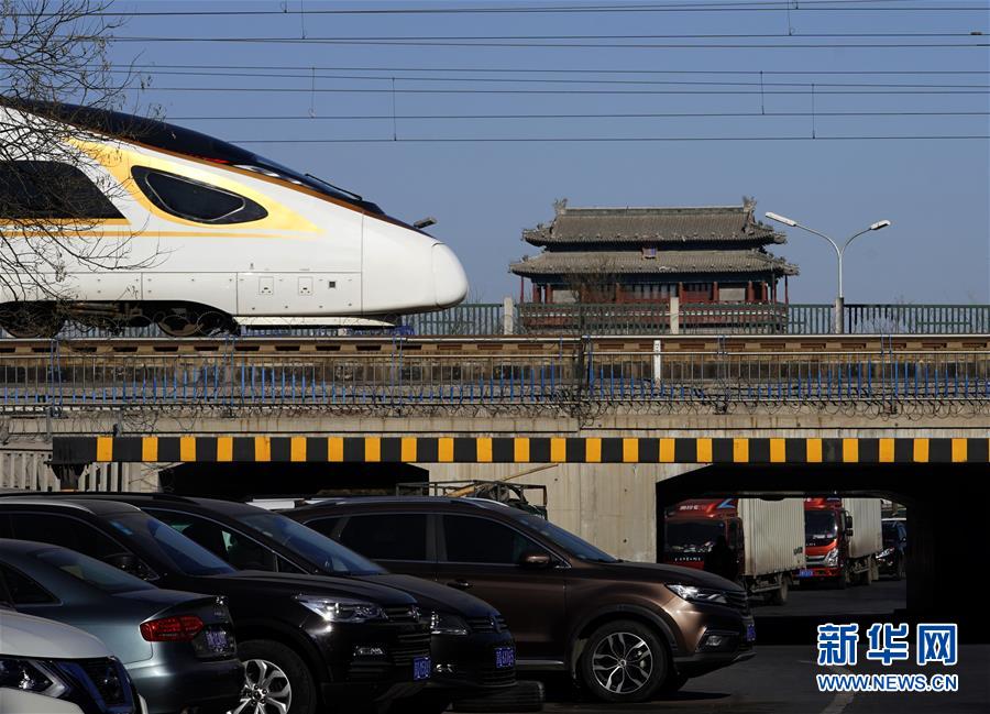 （新華全媒頭條&middot;春運(yùn)高峰&middot;圖文互動(dòng)）（2）感受春運(yùn)新變化 