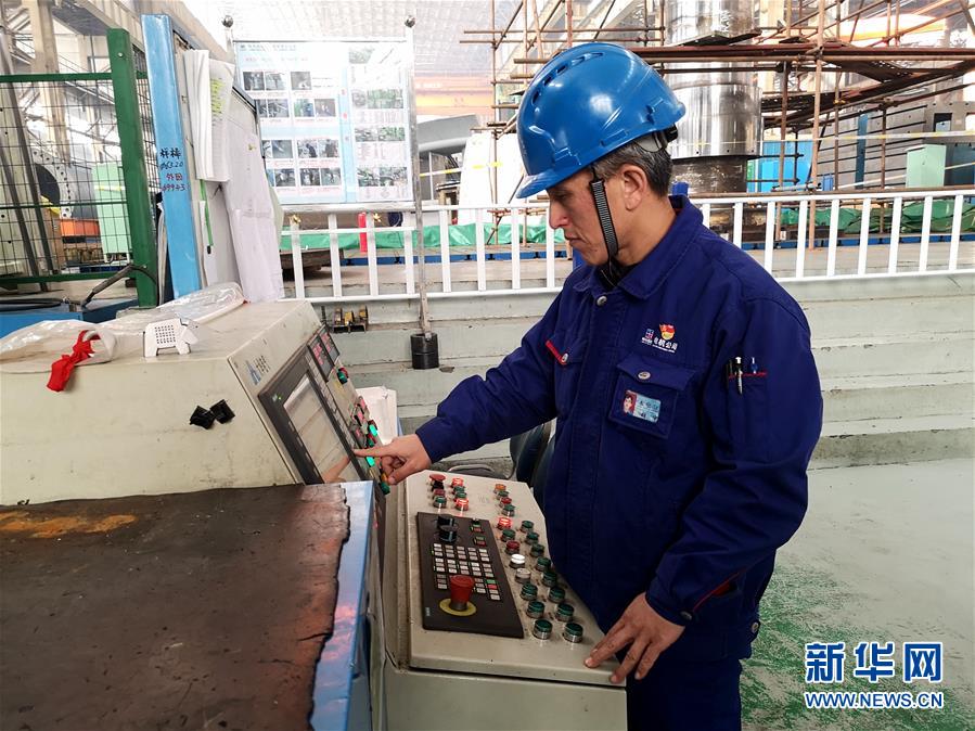 （新華全媒頭條&middot;七樂(lè)無(wú)窮&middot;祝福&middot;圖文互動(dòng)）（7）追夢(mèng)路上的&ldquo;春之聲&rdquo;&mdash;&mdash;祝福之樂(lè)