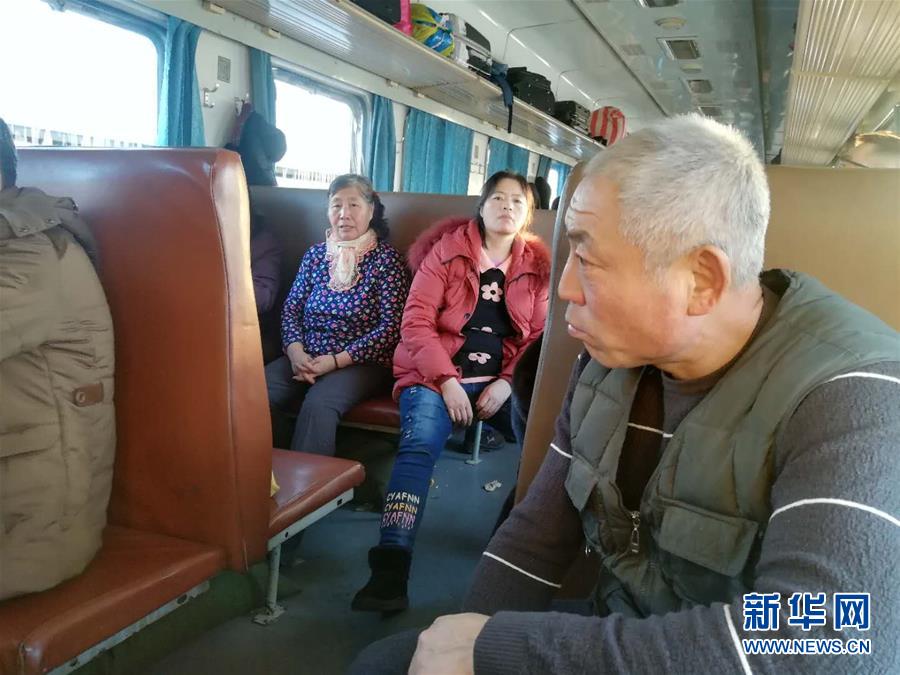 （新春走基層&middot;圖文互動）（2）變的是時間，不變的是溫情&mdash;&mdash;開往小興安嶺深處的幸福&ldquo;慢火車&rdquo;