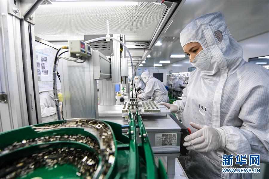 （兩會前夕看落實&middot;圖文互動）（4）在高質(zhì)量發(fā)展的探索中奮進&mdash;&mdash;內(nèi)蒙古落實習(xí)近平總書記全國兩會重要講話精神紀實