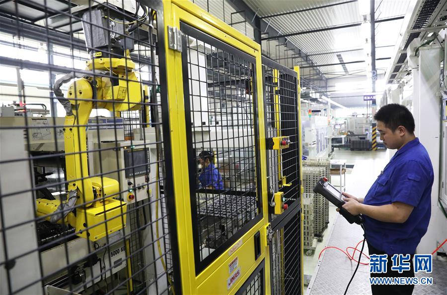 (兩會(huì)前夕看落實(shí)·圖文互動(dòng))(3)春風(fēng)涌動(dòng)兩江潮——重慶落實(shí)習(xí)近平總書記全國兩會(huì)重要講話精神紀(jì)實(shí)