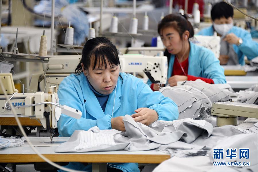 (新華全媒頭條·圖文互動)(8)從“來樣加工”到為全球“量體裁衣”——透過“迪尚之路”看新舊動能轉(zhuǎn)換