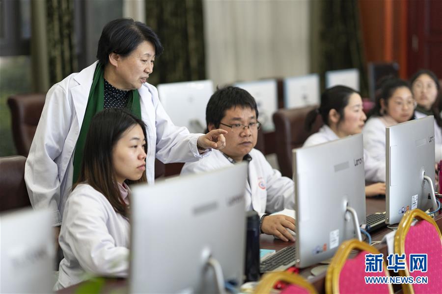 （愛國情 奮斗者&middot;圖文互動(dòng)）（2）海歸博士孫小蓉：用&ldquo;蘭丁&rdquo;助婦女遠(yuǎn)離宮頸癌陰影