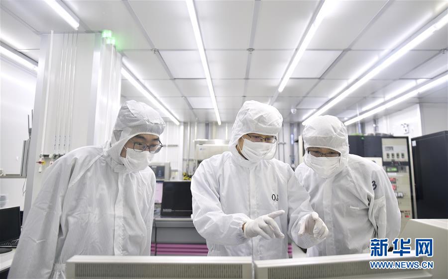 (愛國(guó)情 奮斗者·圖文互動(dòng))(3)擁抱“中國(guó)機(jī)遇” 實(shí)現(xiàn)人生價(jià)值——三博士歸國(guó)創(chuàng)業(yè)記