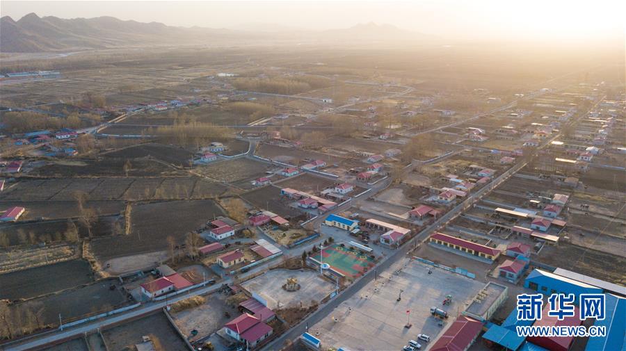 （壯麗70年&middot;奮斗新時代&middot;圖文互動）（4）情同一家，守望相助，共奔小康&mdash;&mdash;內(nèi)蒙古興安盟巴彥敖包嘎查民族團結(jié)見聞