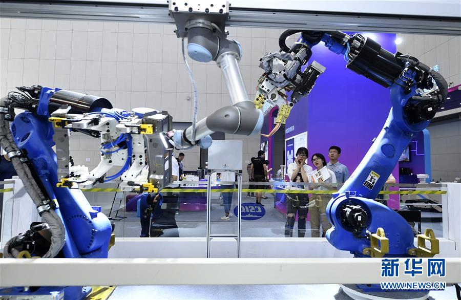 （新華全媒頭條&middot;圖文互動）（5）擁抱智能新時代：世界智能大會釋放了哪些新信號？